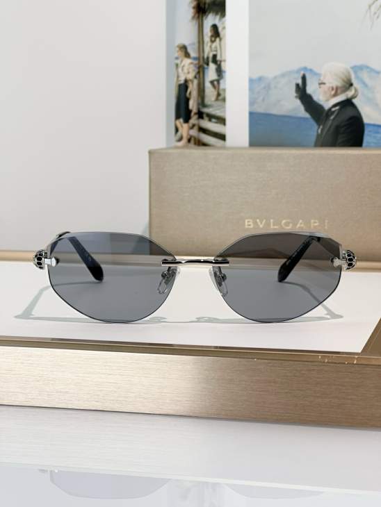 Picture of Bvlgari Sunglasses _SKUfw81854454fw